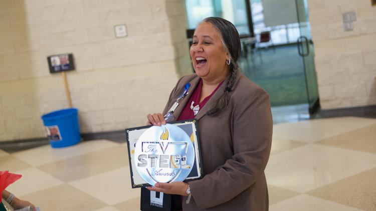 STEM advisor announced as second Killeen ISD STEEL recipient — KCEN (Central Texas), Naples Schools news